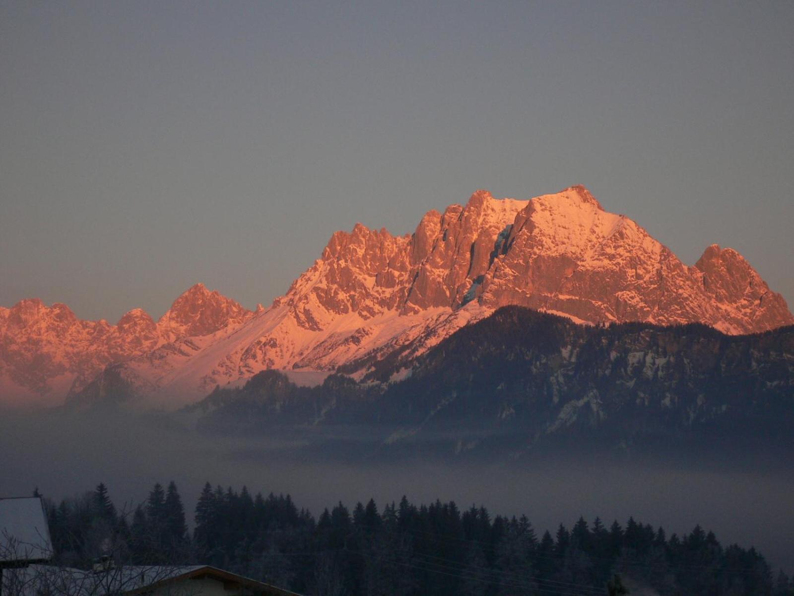 Hotel Landhaus Almdorf à St. Johann in Tirol Extérieur photo